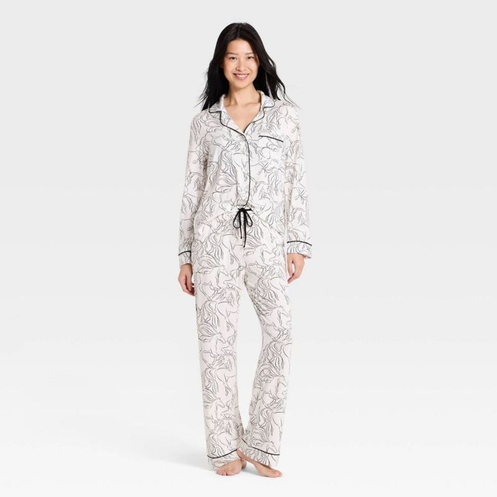 Women's Cloud Knit Modal Long Sleeve Top & Pants Pajama Set - White M